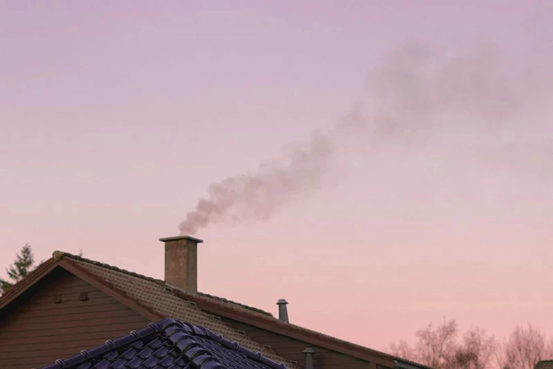 Mimo łagodnej zimy smog nie pozwalał oddychać